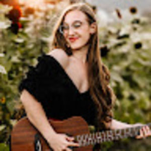 Meet your Posher, Julianna